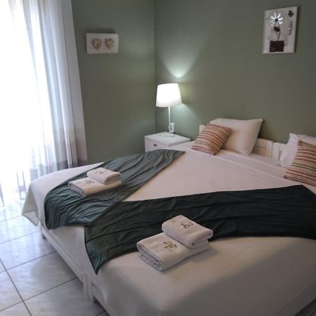 Aparthotel Dionisos Elia à Paralia Dionisiou Extérieur photo